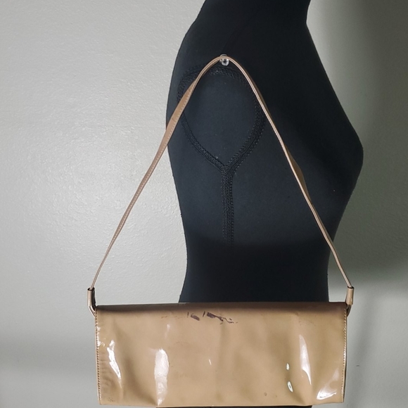 Stuart Weitzman - Picture 2 of 7